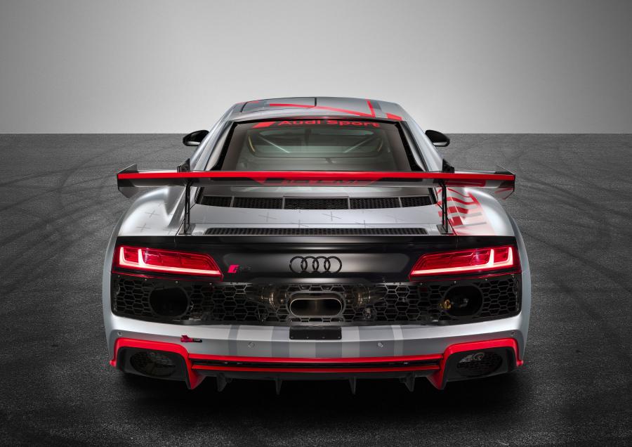  Audi R8 LMS GT4 2019 года  (фото 17 из 37)